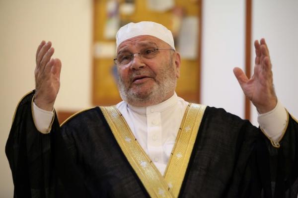 هذه حقيقة وفاة الداعية السوري الشهير راتب النابلسي