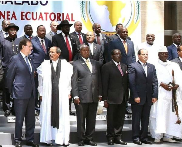 أول لقاء علني بين "راخوي" وزعيم "البوليساريو" في غينيا