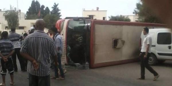 إصابة 15 شخصا بجروح في حادثة سير وسط مدينة مكناس