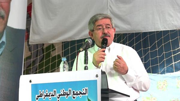 رئيس الحكومة الجزائرية:"جدودنا كانوا شيعة ودائما رفعنا راية الشيعة في الجزائر"