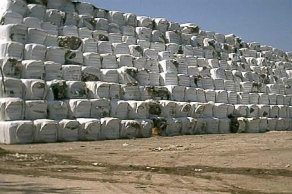 خطير ... تقرير إيطالي : النفايات التي استوردها المغرب على درجة عالية من الخطورة