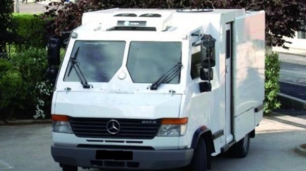 في عملية مدروسة.. سرقة حقيبة من مستخدم بشركة لنقل الأموال يستنفر المصالح الأمنية بالدار البيضاء