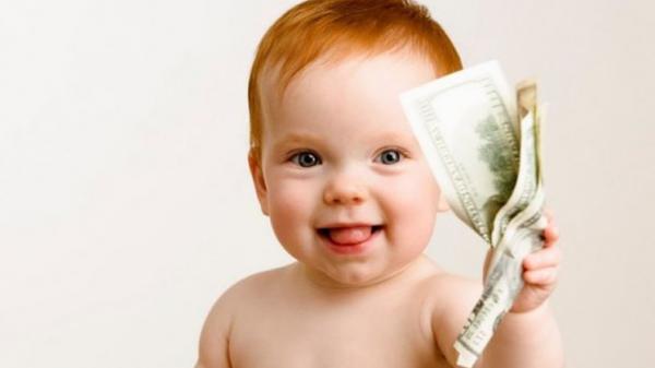 تبيع طفلتها بـ250 دولاراً عبر" فيس بوك"