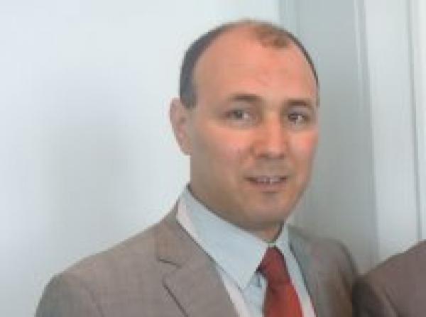 الاحزاب و الجالية... أي مخرج للمشهد السياسي؟؟