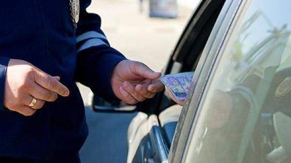 الرشوة توقع موظفا أمنيا يعمل بفاس في حالة تلبس