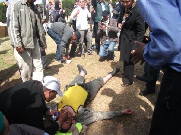 مصادر من مستشفى ابن سينا تنفي تسجيل حالات وفاة في صفوف الأساتذة المعتصمين