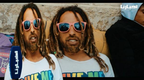 جزائري مقيم بالفنيدق: " ناس المغرب طيبين والملك محمد السادس تبارك الله عليه"