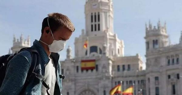 إسبانيا تعيد فرض إغلاق جزئي بسبب انتشار فيروس كورونا