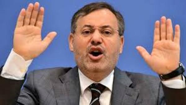 موقع مغربي : الشرطة تستمع لأقوال كريمة فريطس في قضية الزواج العرفي من أحمد منصور 