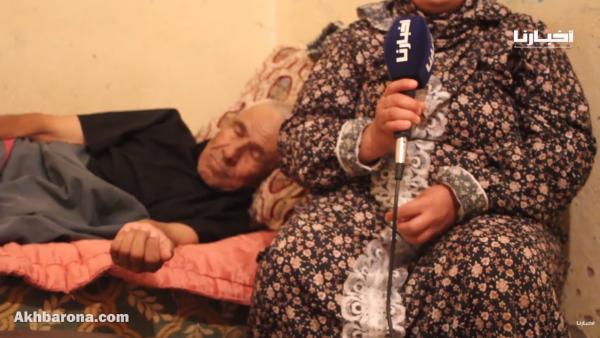 سيدة بوجدة تناشد المحسنين لمساعدة زوجها الذي أنهكه المرض وجعله طريح الفراش