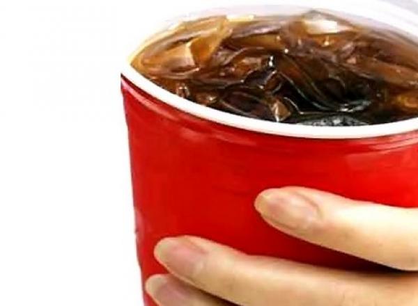 احترس.. المشروبات الغازية «الدايت» تزيد محيط خصر كبار السن