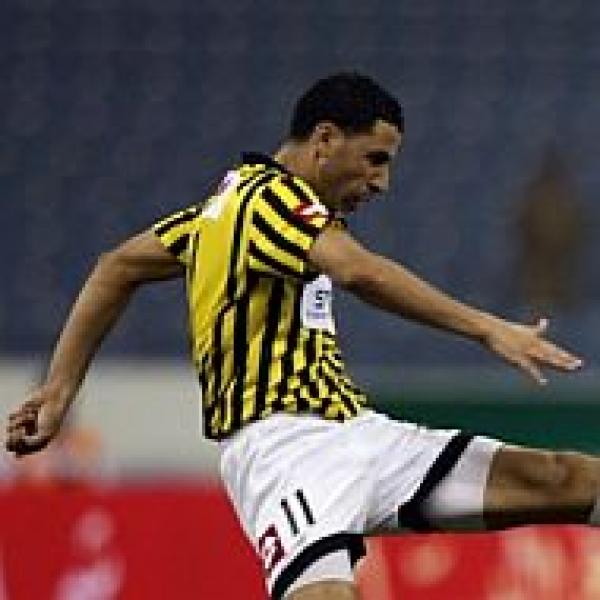 أبوشروان في الأهلي  القطري