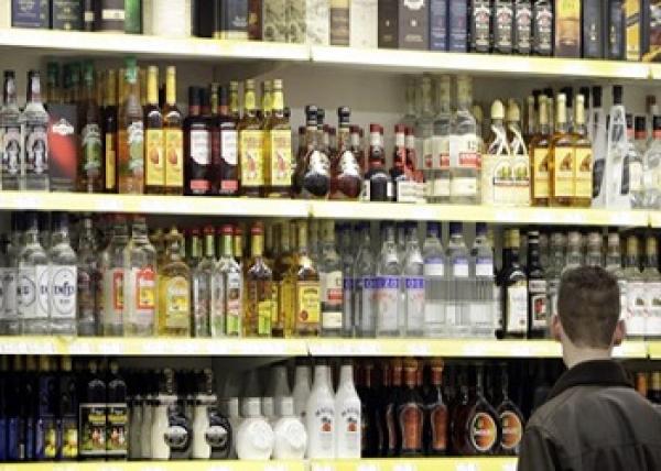 تركيا تحظر بيع الكحول في المساء وحتى الصباح