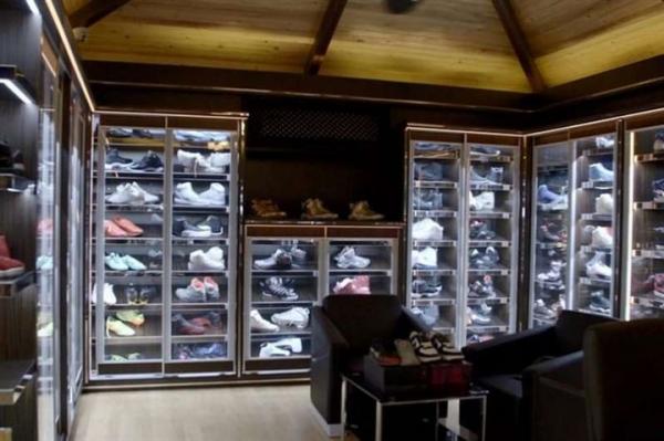 من داخل منزل شاب إماراتي ثري يمتلك أحذية بمليون دولار (فيديو)