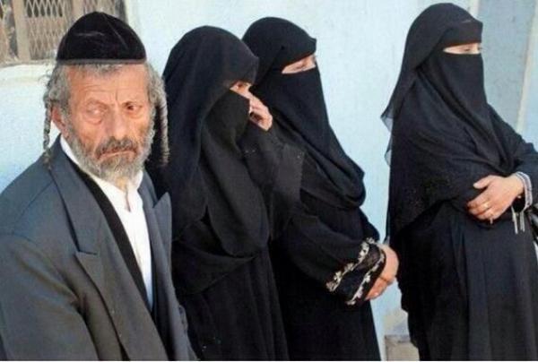 فقهاء "الجهل" ليسوا من المسلمين فقط....فتوى يهودية تحرم ركوب الدراجة على الفتيات في إسرائيل لسبب غريب