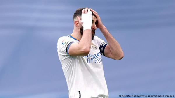 أمسية أحد "سوداء" على مهاجم ريال مدريد بنزيمة.. كيف؟