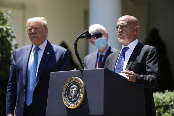 شركة "غلاسكو سميث كلاين" تقيل "السلاوي" من منصبه بعد اتهامه بالتحرش الجنسي