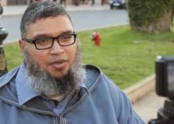 القباج يرد على الفيزازي :"وظلم ذوي القربى أشد مضاضة ، ومع ذلك سامحك الله ياشيخ محمد ..عزائي في الله "