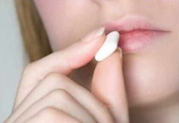 مضغ اللبان دون سكر له فوائد عديدة على الصحة