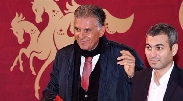 مدرب خصم الأسود في المونديال يقرر الرحيل