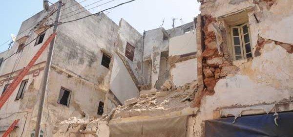 الجرافات تتحرك لهدم 39 منزلا من الدور الآيلة للسقوط بالدار البيضاء 