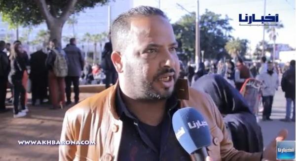 لماذا تدخن المرأة؟  .. فلسطيني يقدم تفسيرا مثيرا لميكرو "أخبارنا"