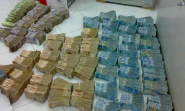 التحقيقات مع دركيين معتقلين تكشف النقاب عن رشاوي بمئات الملايين