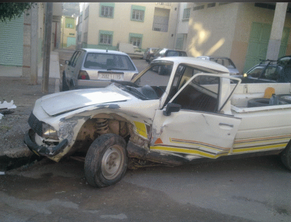 صفرو:حادثة سير بطلها ابن كولونيل مخمور وبدون رخصة سياقة