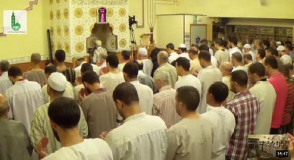 ماهو دعاء القنوت ؟ وهل هو واجب في صلاة الصبح ؟