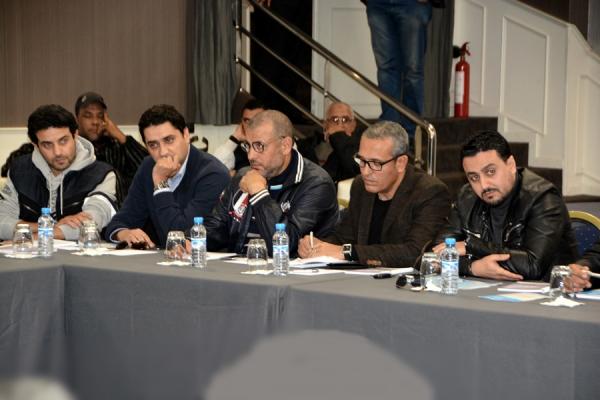 بالصور : مشاهير الفن و الرياضة و الإعلام يضعون خطة من 18 إجراء لمحاربة "شغب الملاعب"‏