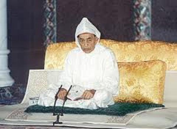 حكاية الفقيه الذي دعاه الملك الراحل الحسن الثاني "لطرد الجن" من قصره بأكادير