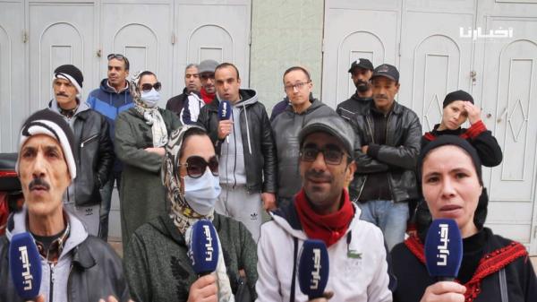 مستخدمو المقاهي والمطاعم يستغيثون من الأزمة بسبب الإغلاق .."ولهلا كيف ازيد أكثر من هكا"