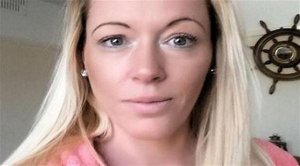 بريطانية تتقيأ 15 مرة في الساعة