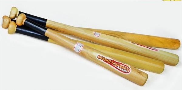 برلماني تجمعي يعتدي على مدير تعاونية بعصا بيزبول