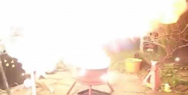 بالفيديو: تجربة علمية تتسبب بالقبض على معلّم كيمياء