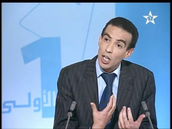 مدير ديوان بنعبد الله ينفي وصفه لمنتقدي "جوج فرانك" بالكلاب و الجهلة و يؤكد قرصنة صفحته على الفيسبوك