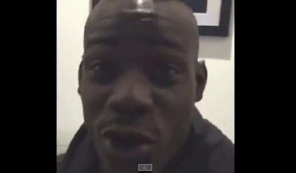 بالوتيلي يسخر من صرخة رونالدو