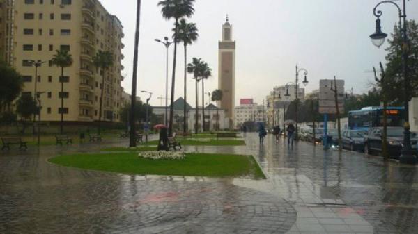 الأرصاد تتوقع جُمعة مُمْطرة في عدد من مناطق المغرب 