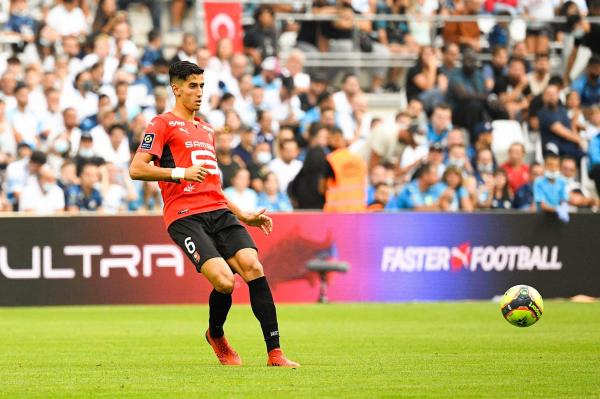 رين يتفوق على لوريان بخماسية ونايف أكرد يخرج مطرودا