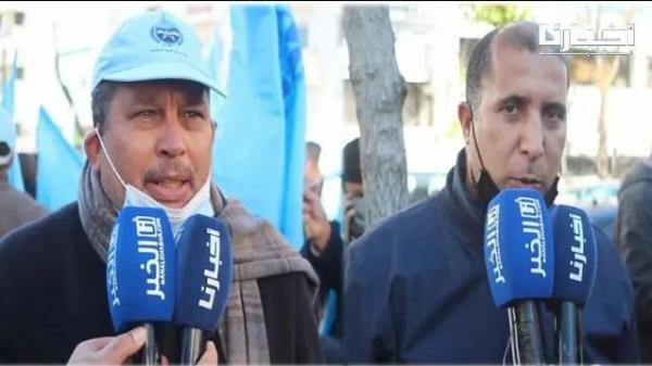 أطر الإدارة التربوية فرع طنجة أصيلة تخوض وقفة احتجاجية للإفراج الفوري عن المرسومين