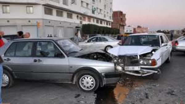 مصرع ثلاثة أشخاص وجرح ستة آخرين جراء حادثة سير بالقرب من سطات