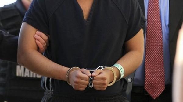 اعتقال نصاب باسم القصر يعد ضحاياه بتشغيلهم بالحرس الملكي