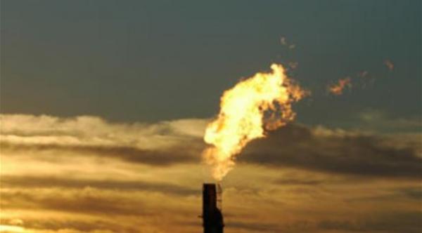 وفد إسرائيلي يتوجه إلى القاهرة لحل "أزمة الغاز"