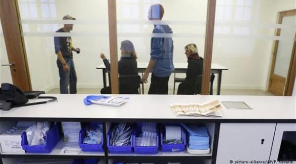 باريس: افتتاح أول "قاعة لتعاطي المخدرات" داخل مستشفى