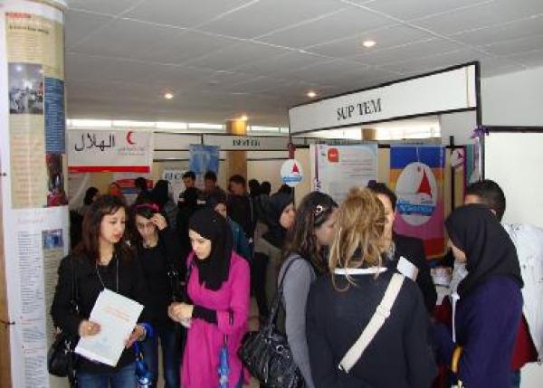 أزيد من 6000 زائر لملتقى الإعلام والتوجيه التربوي والجامعي والمهني بتطوان