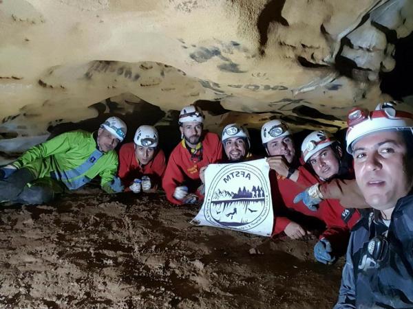 بالصور : النهوض بـ " المغارات " مشروع شبابي يرمي إلى تأهيل هذا القطاع خدمة للسياحة الإيكولوجية بالمغرب