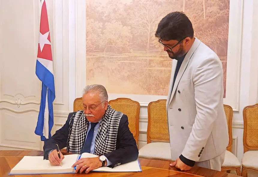 من قلب كوبا.. حزب "بنعبد الله" يحدث اختراقا ناعما في جدار أكبر حليف تقليدي للجزائر والبوليساريو