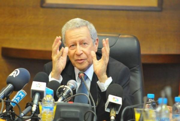 مطالب بإقالة بلمختار وزير التربية الوطنية بعد "إهانته" للّغة العربية