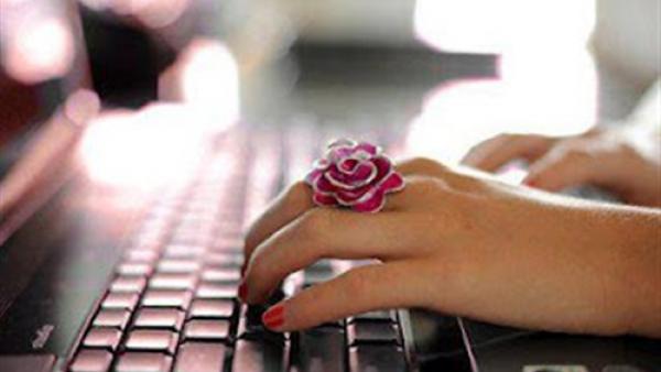 إيقاف تلميذ يبتز طالبة جامعية عن طريق الفايسبوك