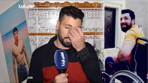 قصة تضحية... شاب يصاب بالشلل بعد أن صدمته سيارة أثناء محاولته إنقاذ طفلة صغيرة